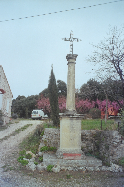 Les croix monumentales du canton de Grignan