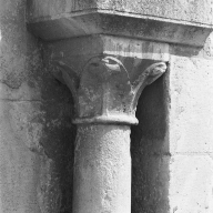 Porte (décor d'élévation extérieure), style roman