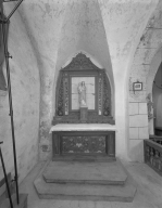 Ensemble des autels secondaires : autel de la Vierge et autel de saint Médard (autel, gradins d'autel, retable)