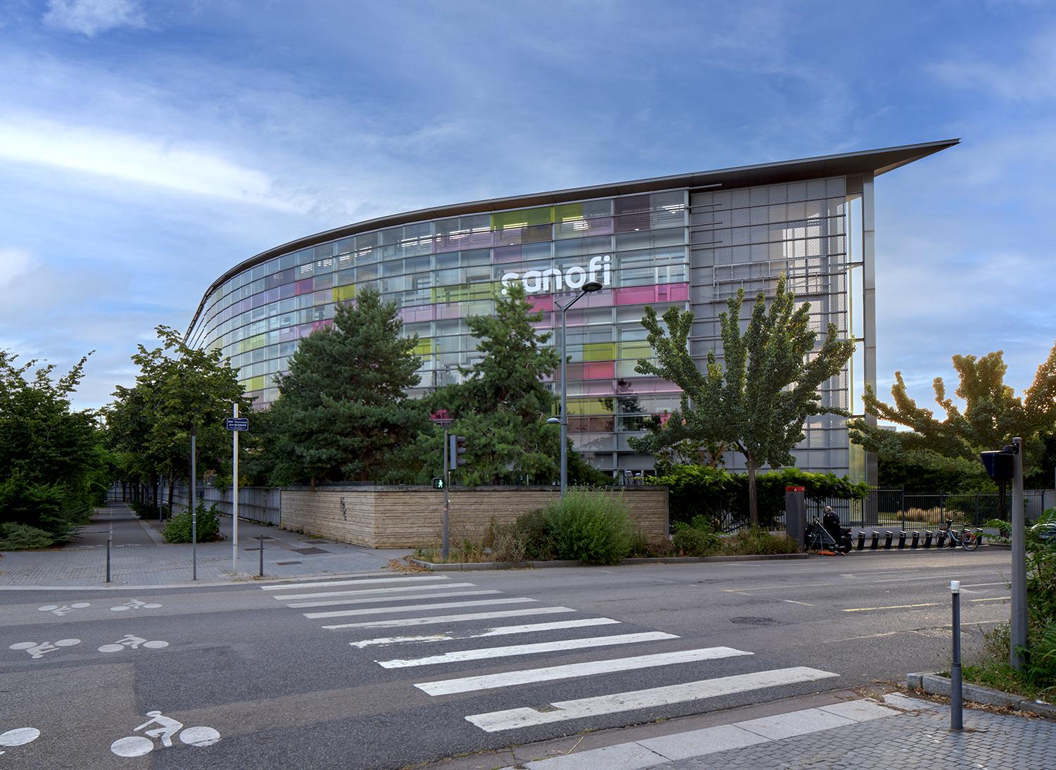 usine de produits pharmaceutiques Sanofi Genzime