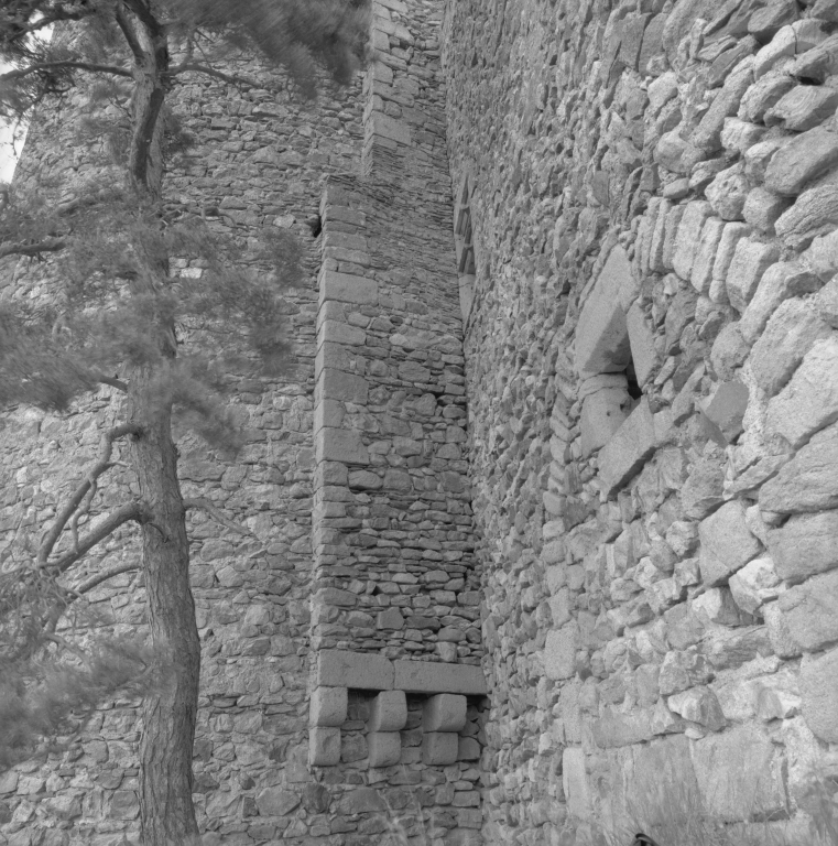 Château fort de Couzan