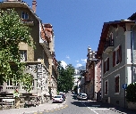 Chemin de la Laiterie et rue du Mont-Revard, puis rue de l'Institut-Zander et rue Jean-Monard, actuellement rue Jean-Monard