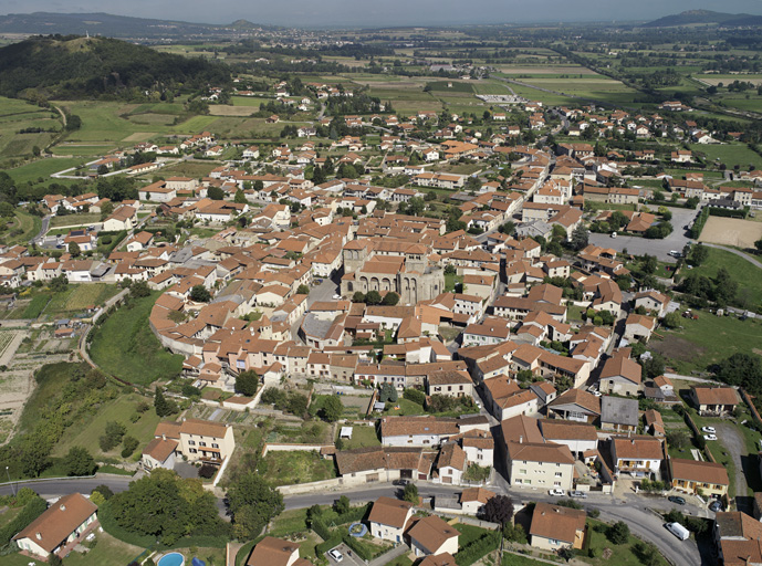 Village de Champdieu
