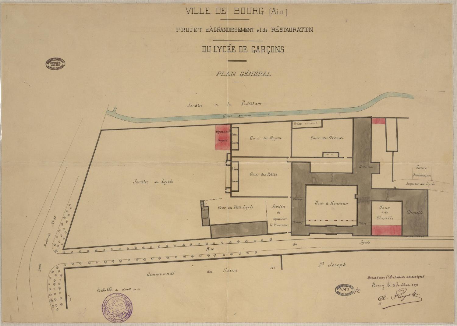 Collège de jésuites, puis école centrale, école secondaire communale, lycée impérial, lycée de garçons, actuellement lycée Lalande