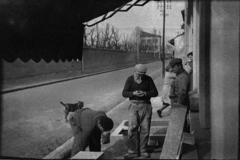 Usine de taille de matériaux de construction : P. Favre, entrepreneur de travaux funèbres, puis Marbrerie Paul-Favre