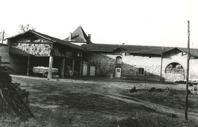 Ferme du château de Magneux-Haute-Rive, dite le Clos Lafond