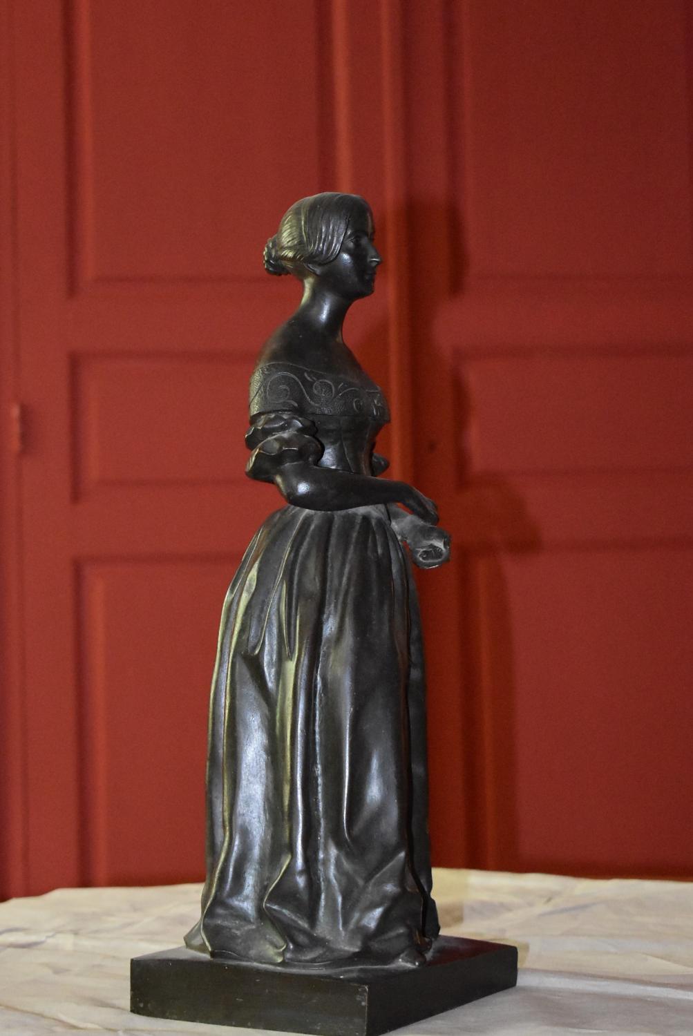 Statuette - Hélène de Mecklembourg-Schwerin