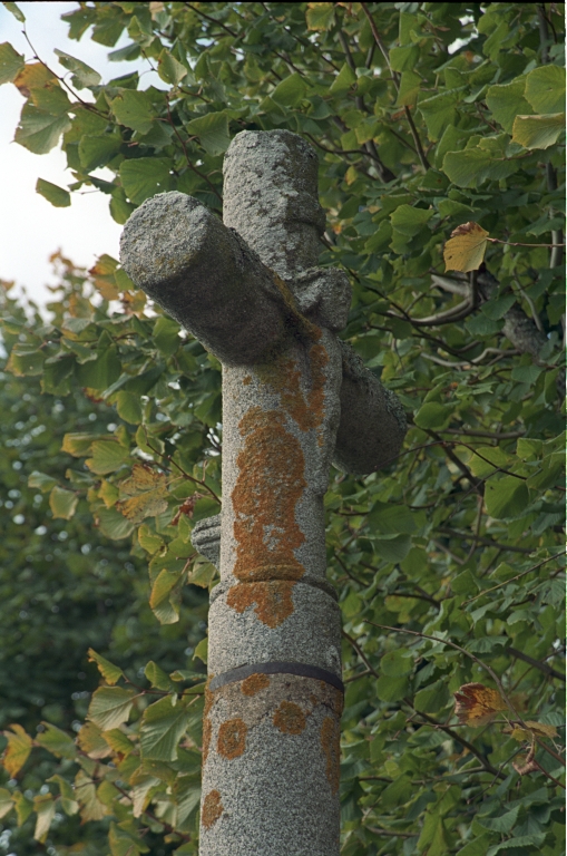 Croix de chemin n°2