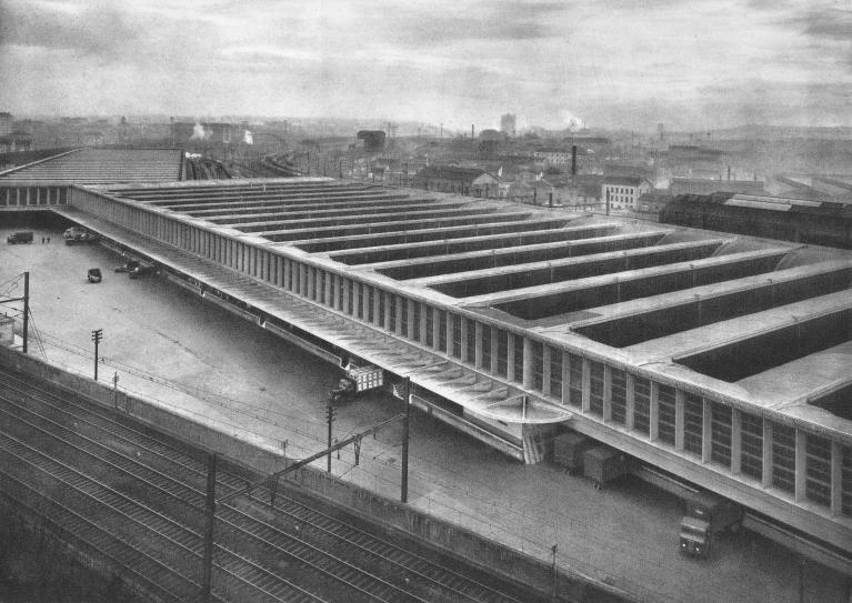 Entrepôt commercial de la gare de la Guillotière puis entrepôt commercial du Service National de Messagerie dit la Sernam