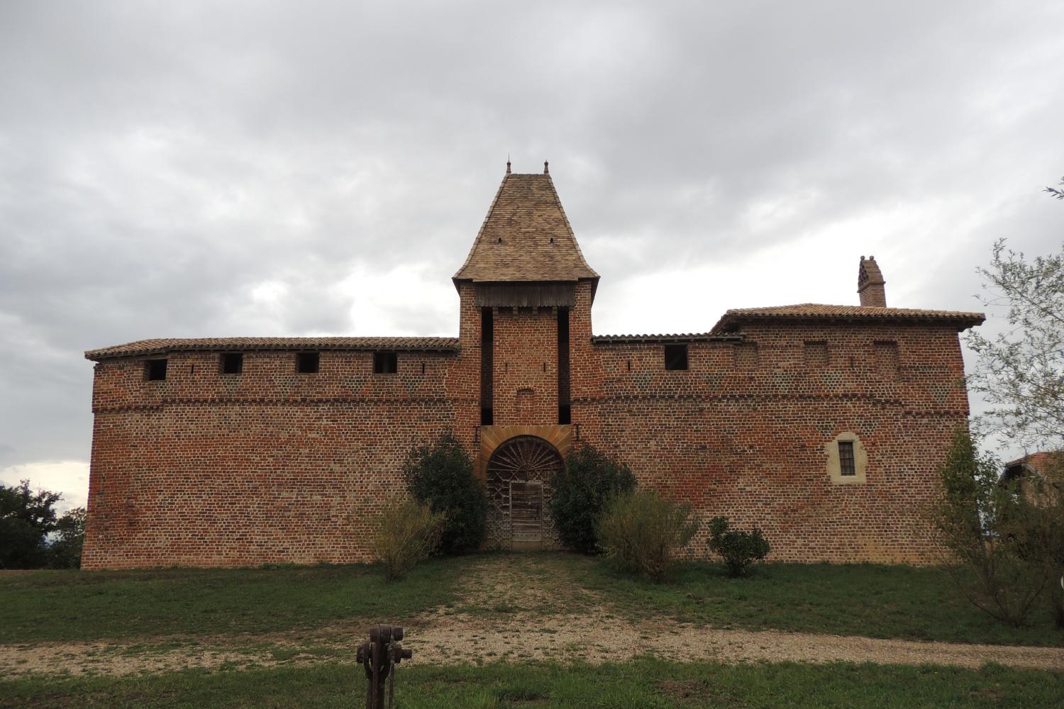 Maison forte de Villon