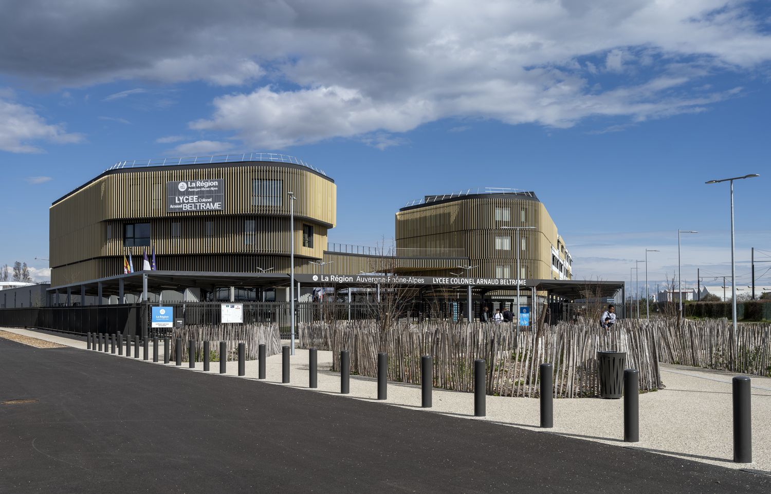 Lycée polyvalent Arnaud-Beltrame