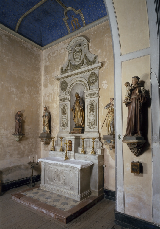 Ensemble des deux autels secondaires de la Vierge et de Saint-Roch
