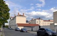 Lycée de garçons, dit Petit lycée de Saint-Rambert, puis lycée Jean-Perrin, actuellement collège Jean-Perrin