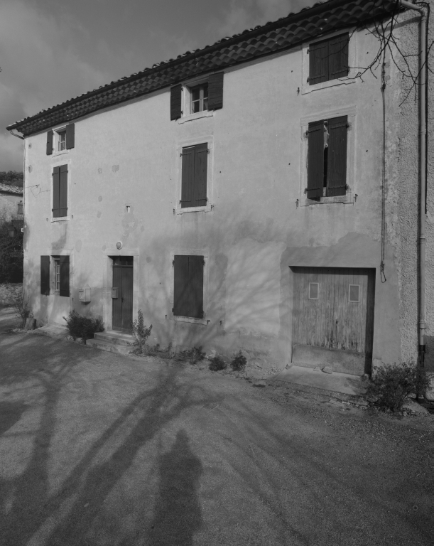 Les maisons et les fermes de la commune de Montbrison-sur-Lez