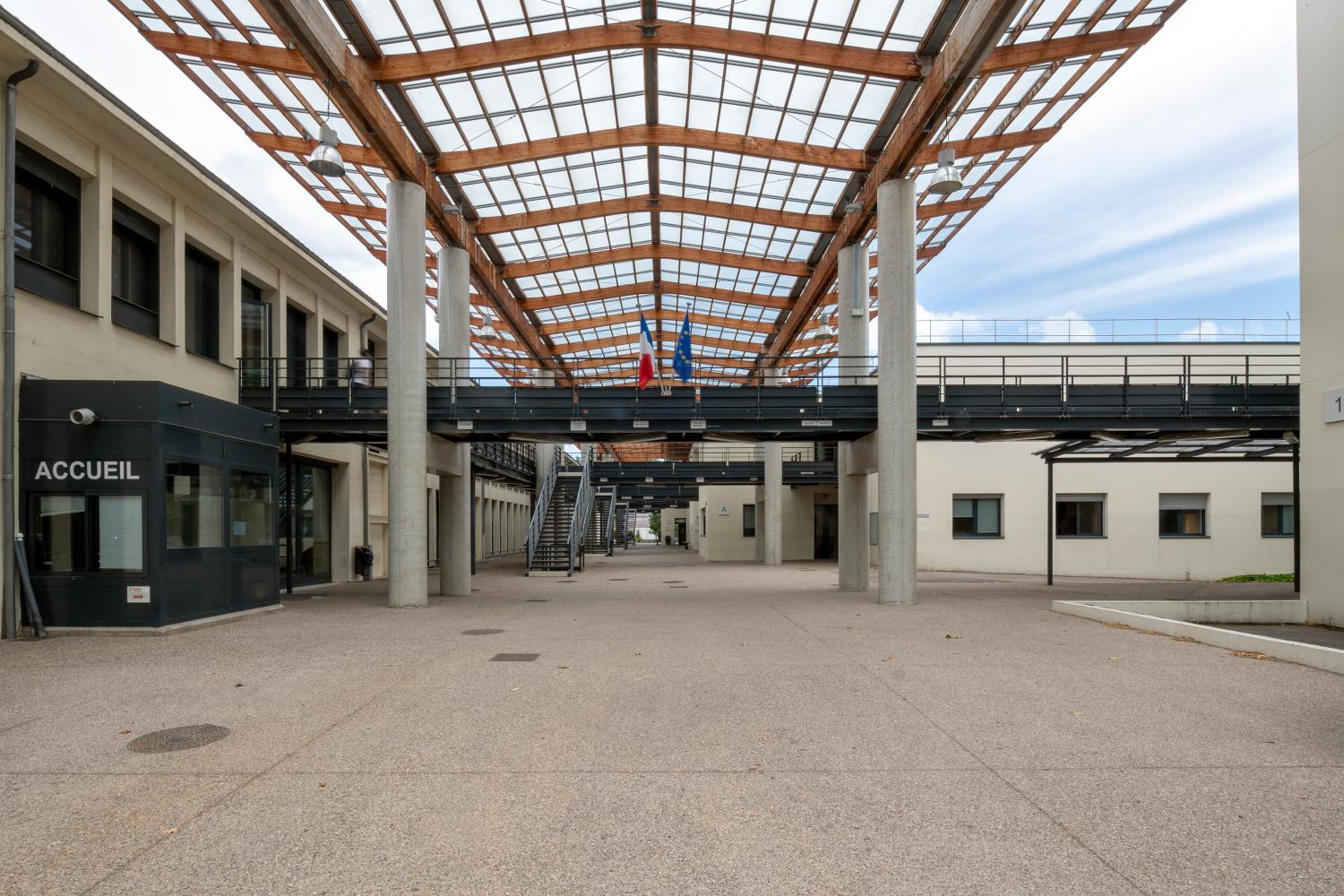 Lycée professionnel des métiers du bâtiment et des travaux public Tony-Garnier