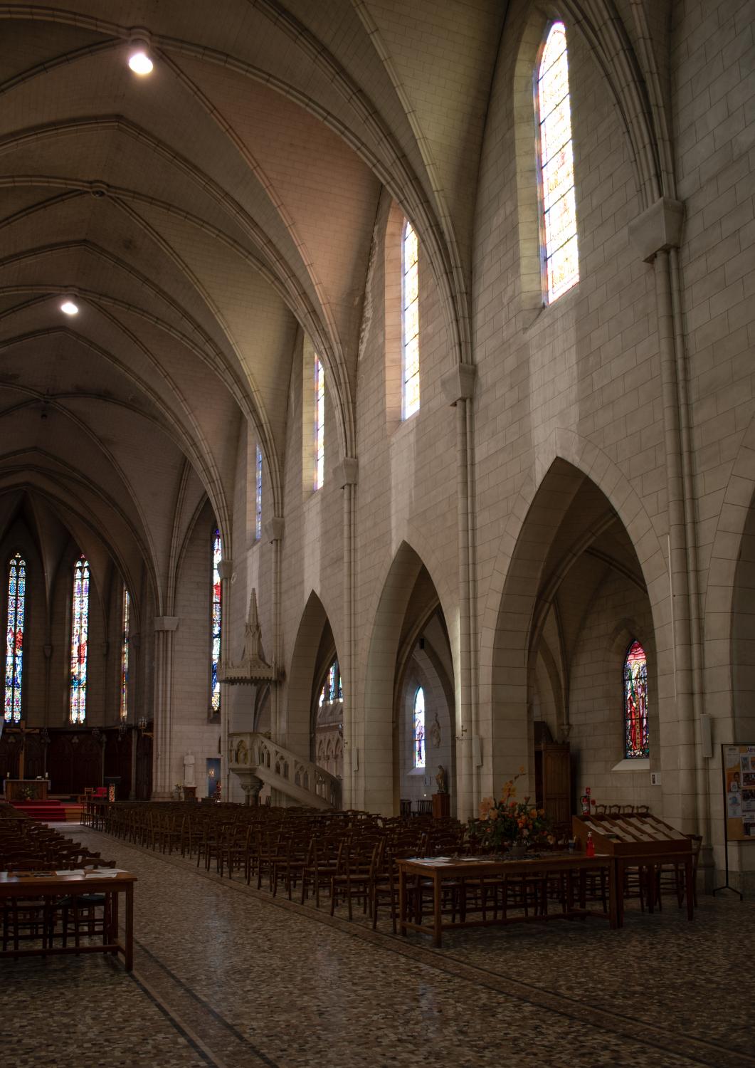 Église sainte Jeanne-d'Arc