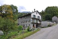 Centrale hydroélectrique du Pignet, ancienne usine d'horlogerie