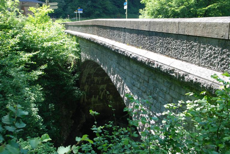 Ancien pont de Bange dit pont romain