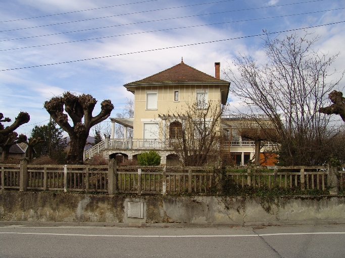 Maison, La Pergola