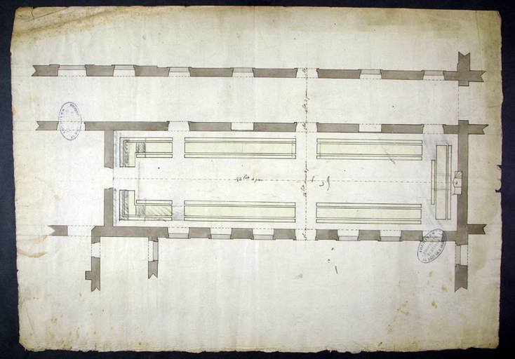 Collège de Tournon, puis école royale militaire, école centrale, collège communal, collège royal, lycée impérial, lycée de garçons, actuellement lycée Gabriel-Faure