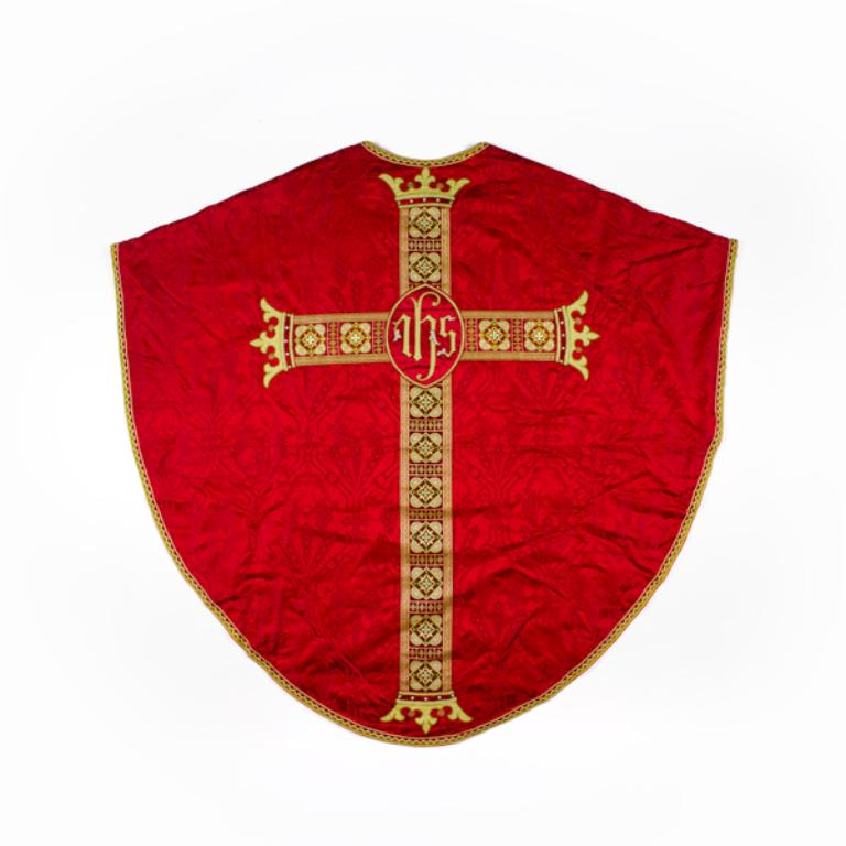 chasuble : ornement rouge