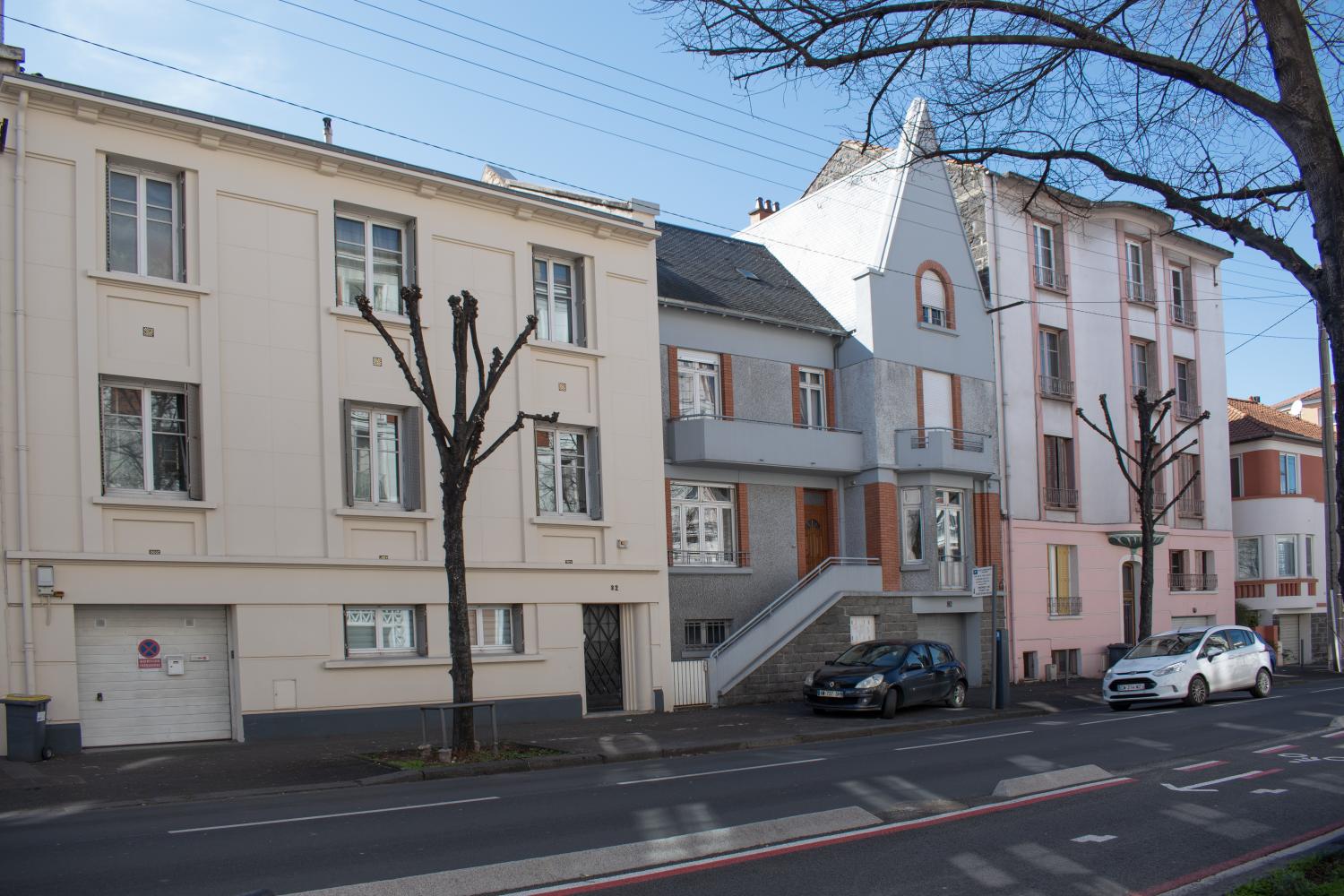 Maison et immeubles