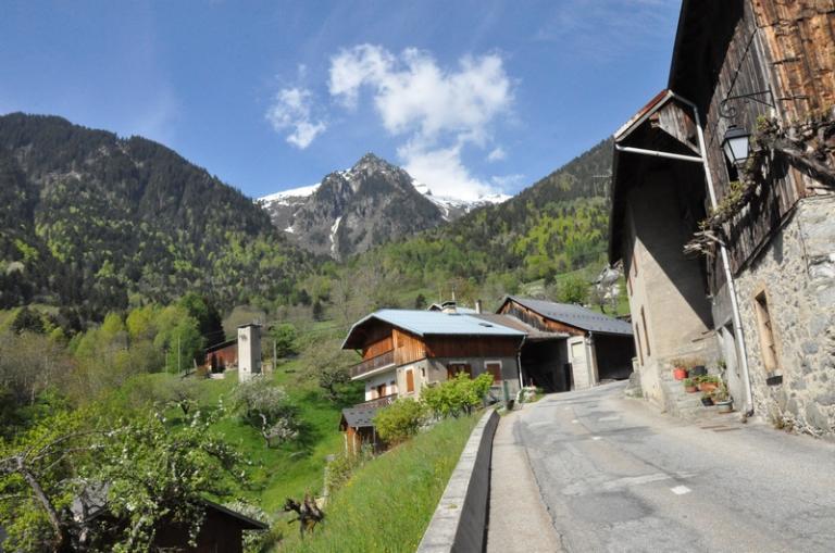 Scierie, moulin à foulon et moulin à farine Frezat puis moulins Brunier actuellement logement