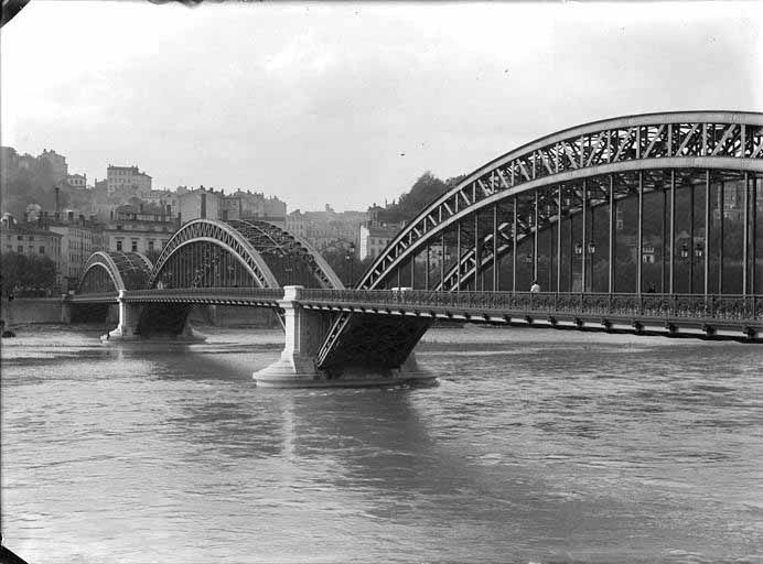 Pont routier de la Boucle, puis pont routier Winston-Churchill (détruit)