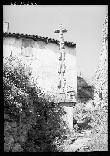 Croix de chemin, dite croix d'Estiallet