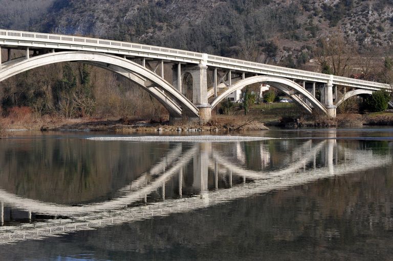 Pont routier de Lucey