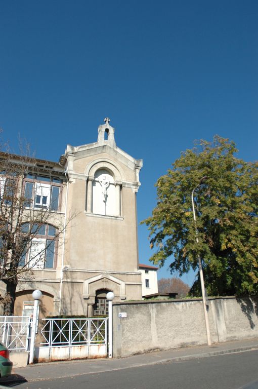 Hospice des vieillards ou de la Croix, hospice des Incurables, puis hôpital Sainte-Croix