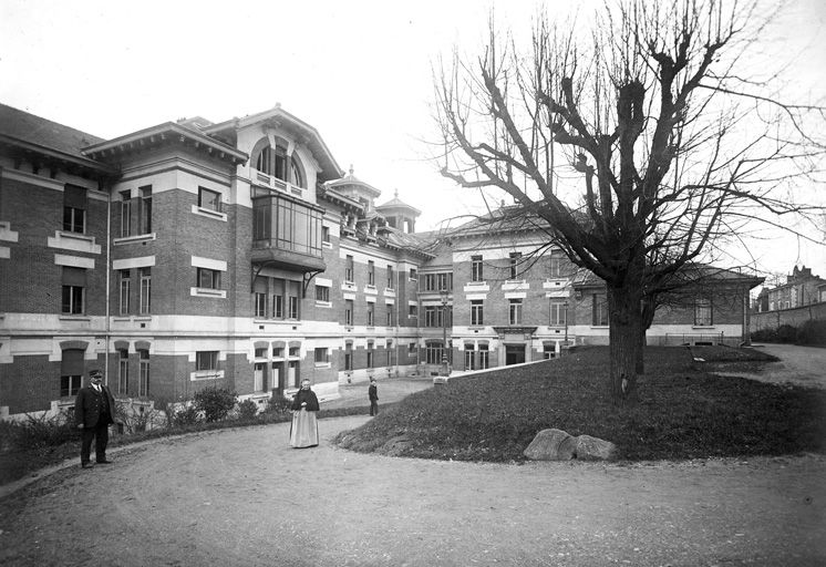 Hospice, puis hôpital pédiatrique Debrousse