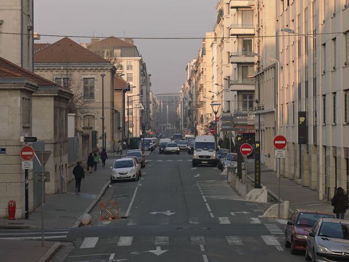 Cours Saint-André, puis rue de Marseille