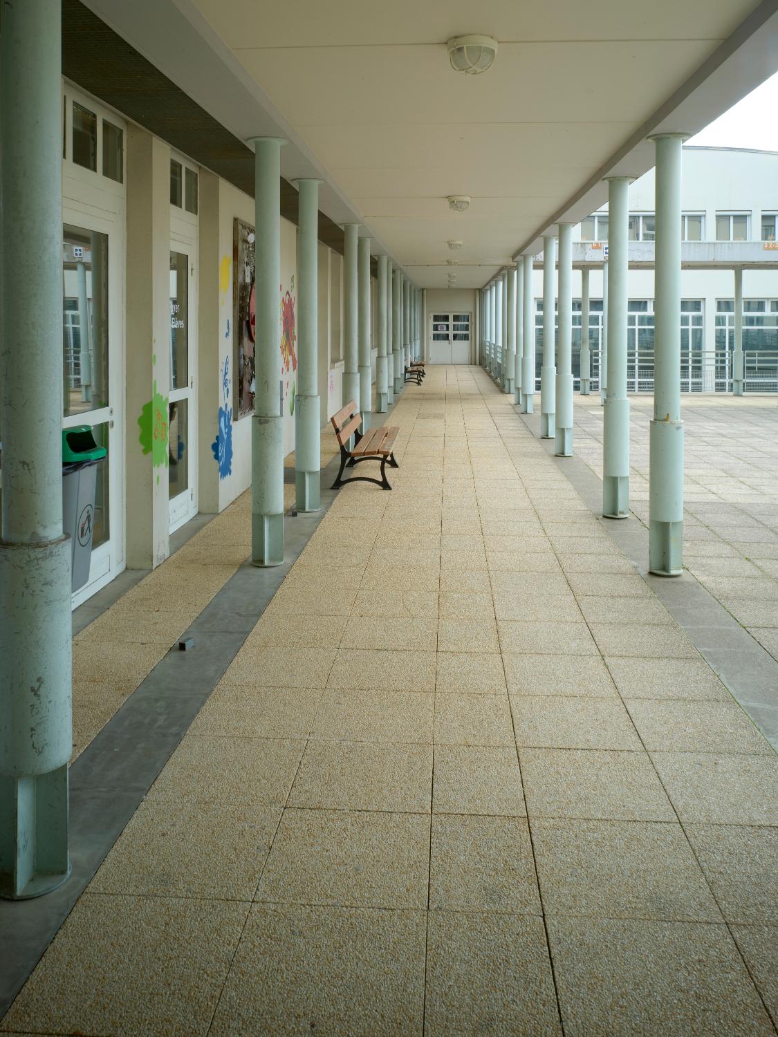 Foyer de progrès agricole, puis centre de formation professionnelle agricole, puis collège agricole, actuellement lycée professionnel agricole de Rochefort-Montagne