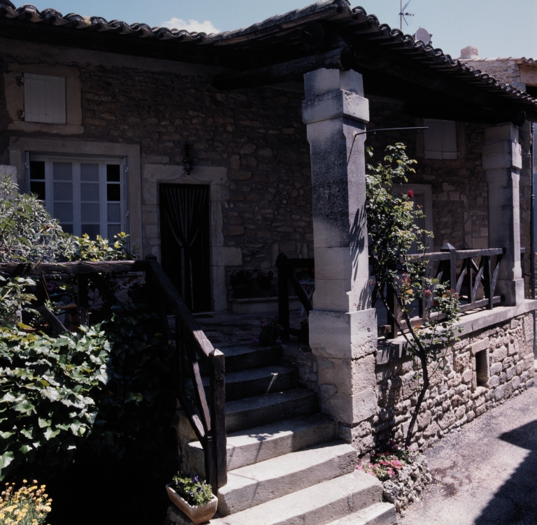 Les maisons de la commune de Chamaret