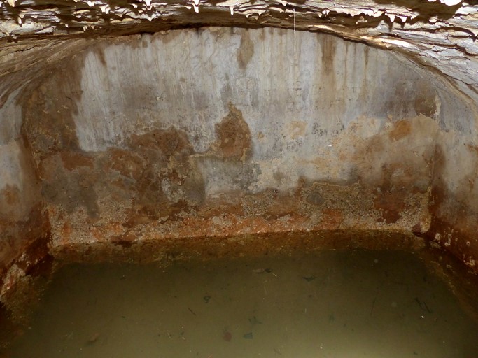 Vue de volume d'une citerne, ferme au hameau de Valaury.