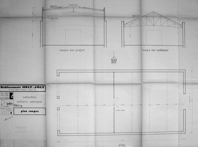 Immeuble, ; usine de fabrication de machine, entrepôts commerciaux