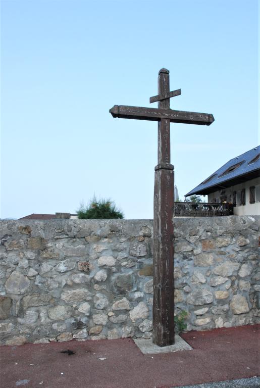 Croix de chemin dite Croix de Chez le Bone