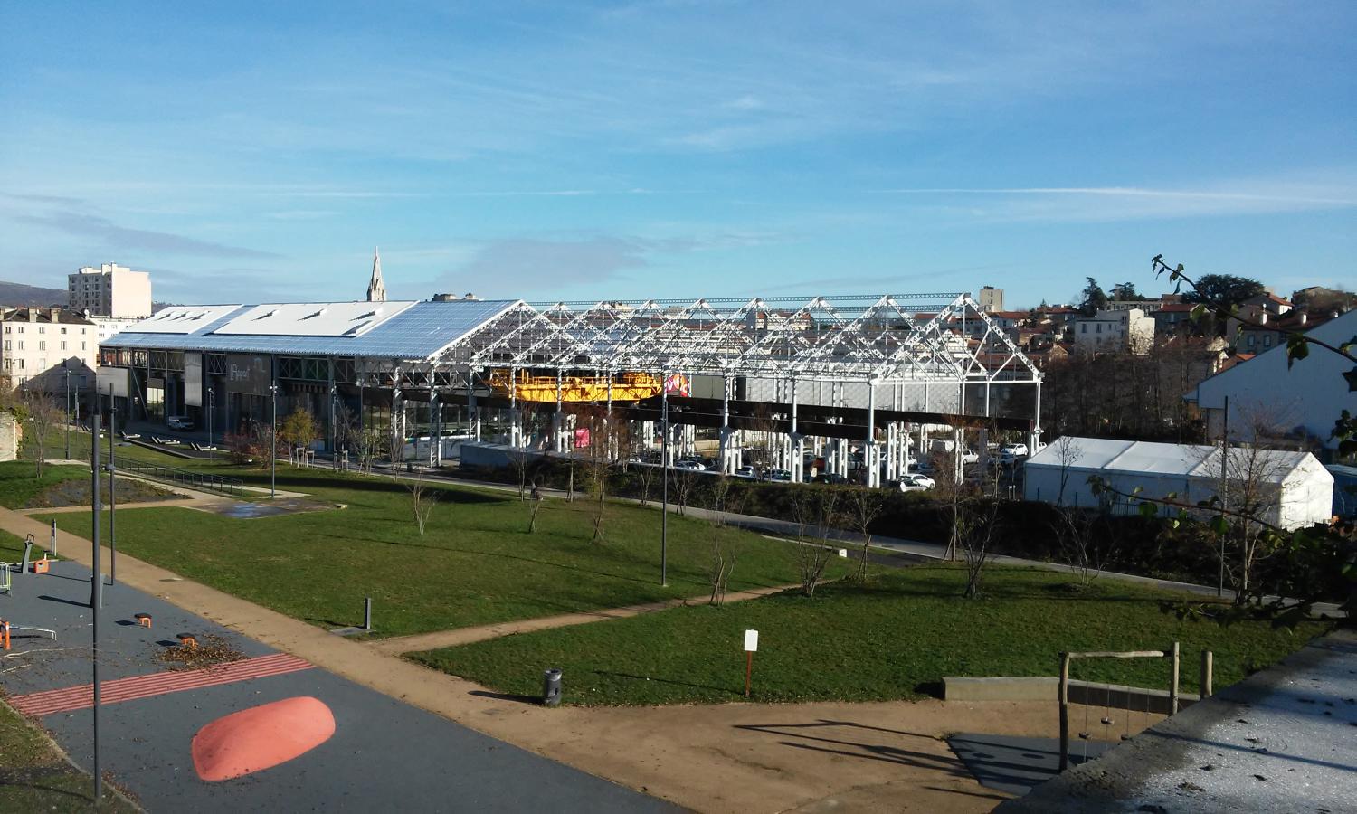 Compagnie des forges et aciéries de la marine et d'Homécourt puis Creusot-Loire puis GIAT-industries actuellement zone d'activité et projet Novaciéries