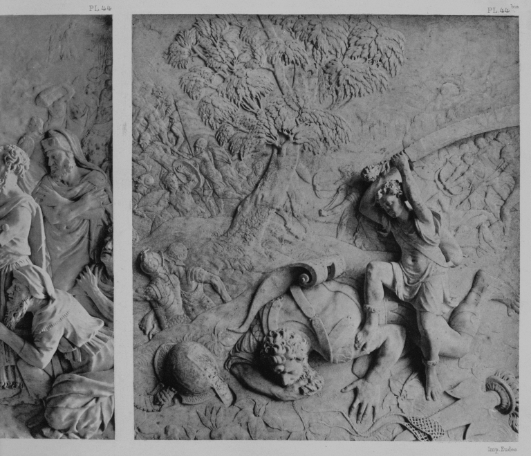 Bas-reliefs (3) de l'autel de la chapelle : le Sacrifice de Noé, le Passage de la Mer Rouge, David et Goliath