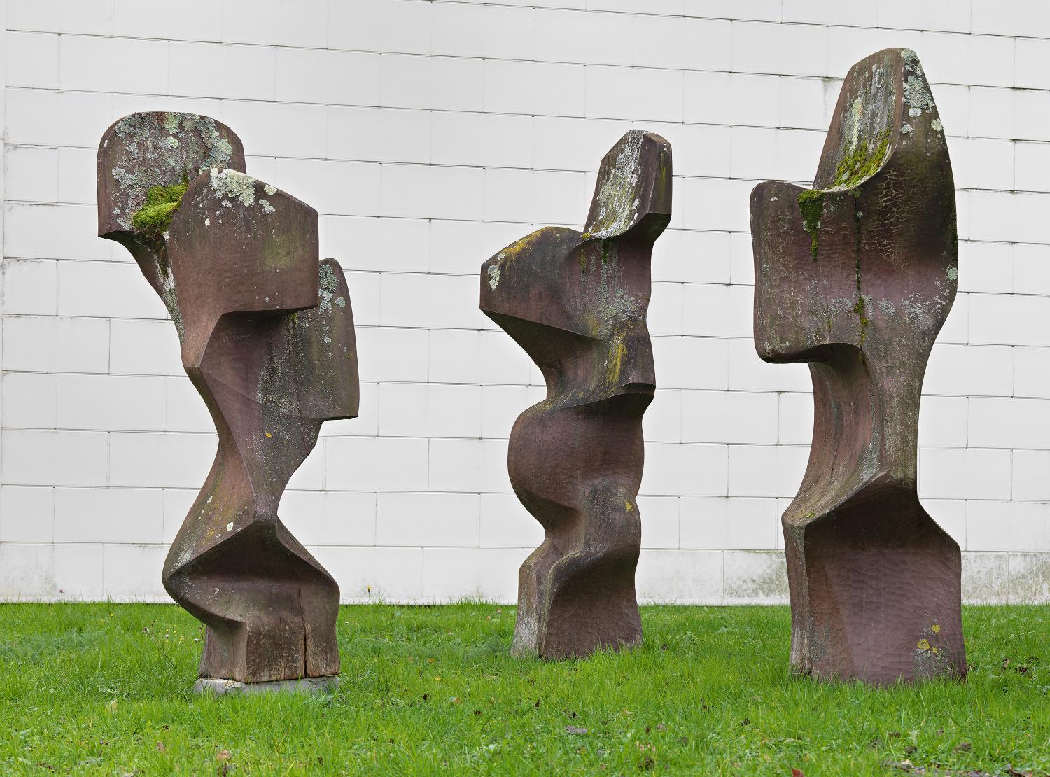 Ensemble de 4 sculptures : sans titre