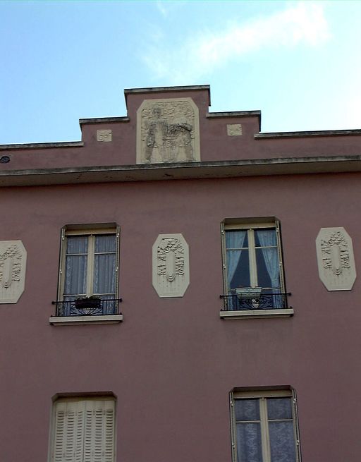 Ensemble de douze bas-reliefs : Vendanges