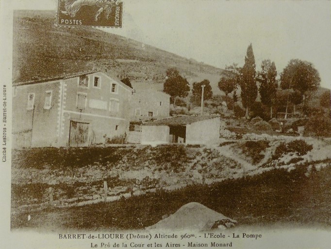 Mairie-école de Barret-de-Lioure