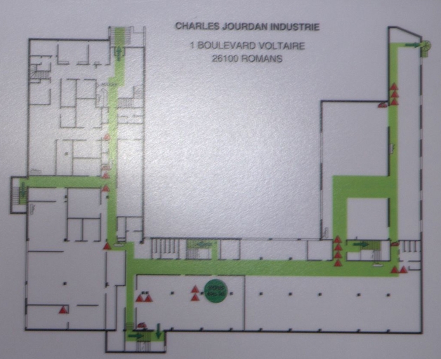 Usine de chaussures dite Chaussures Charles Jourdan France