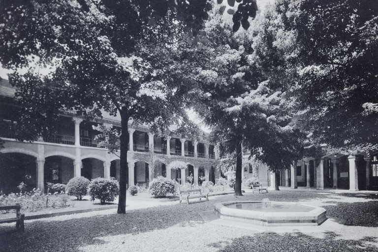 Lycée de garçons, actuellement lycée Champollion