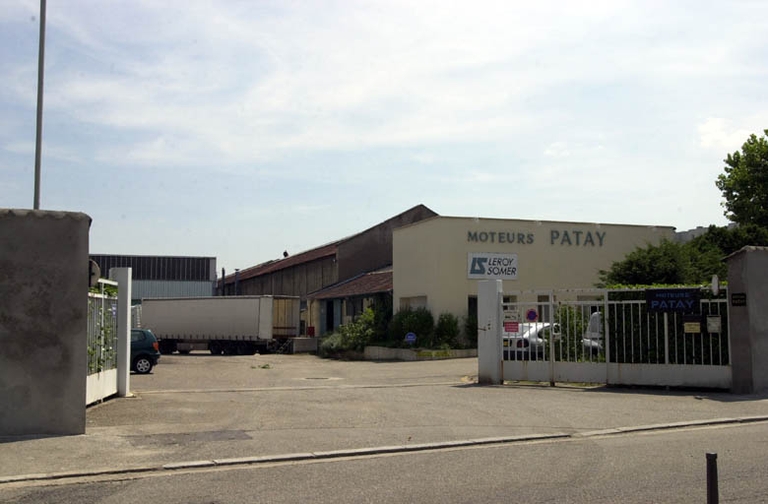 Usine de construction électrique dite moteur Patay Leroy Somer