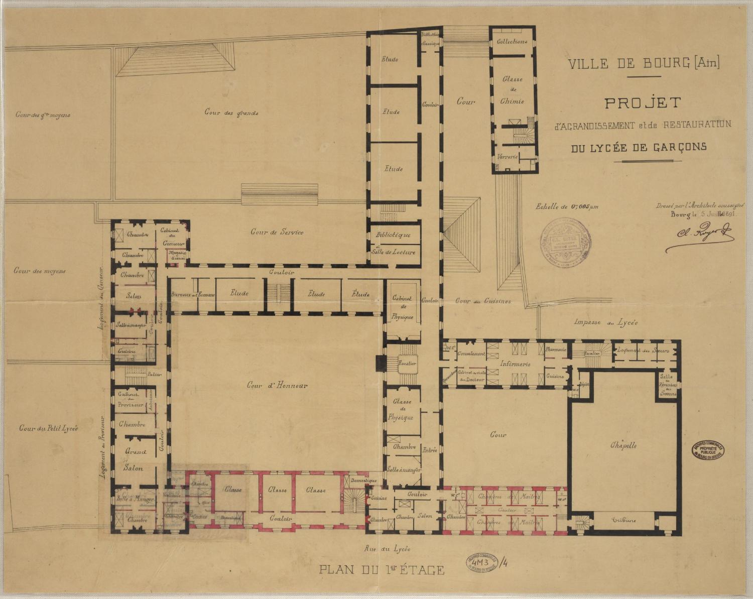Collège de jésuites, puis école centrale, école secondaire communale, lycée impérial, lycée de garçons, actuellement lycée Lalande