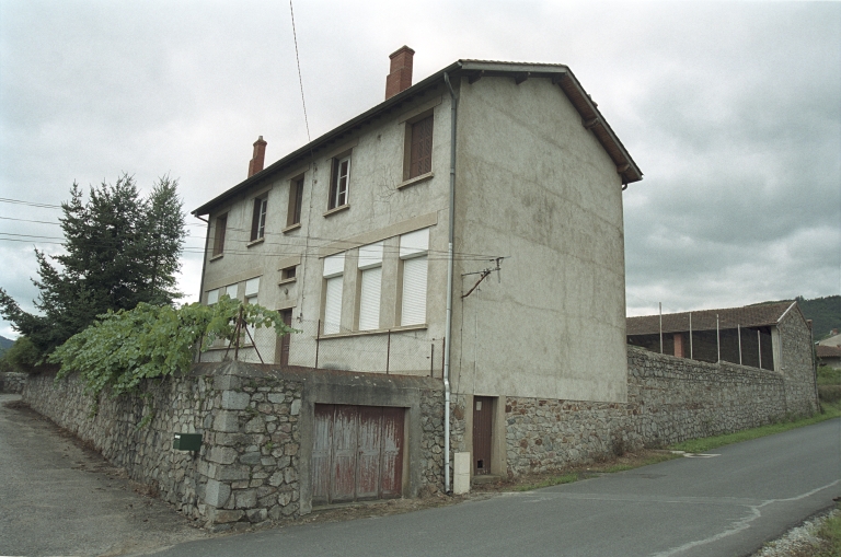 Ecole primaire actuellement maison