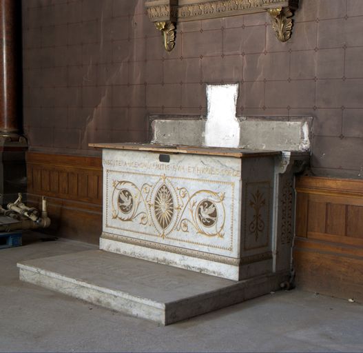 Autel (secondaire) : autel du Sacré-Coeur