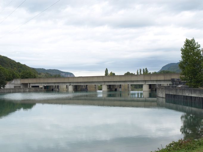 Barrage de retenue de Villebois, pont